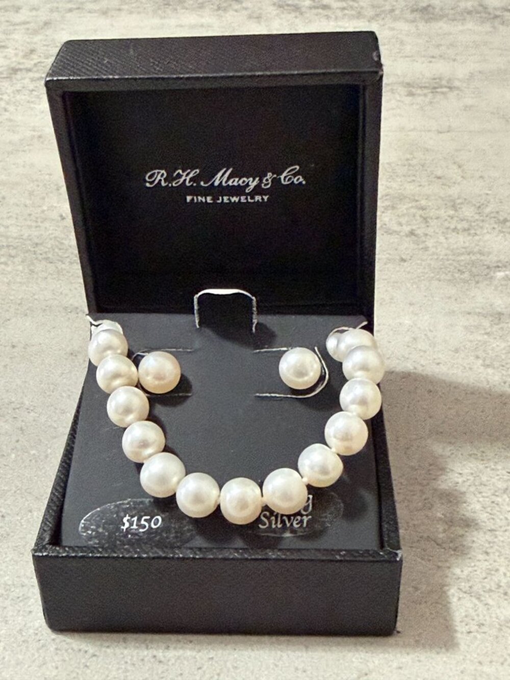 NIB Macy's 6-8MM White Cultured Pearl 18" Strand Necklace Stud Earrings Sterling